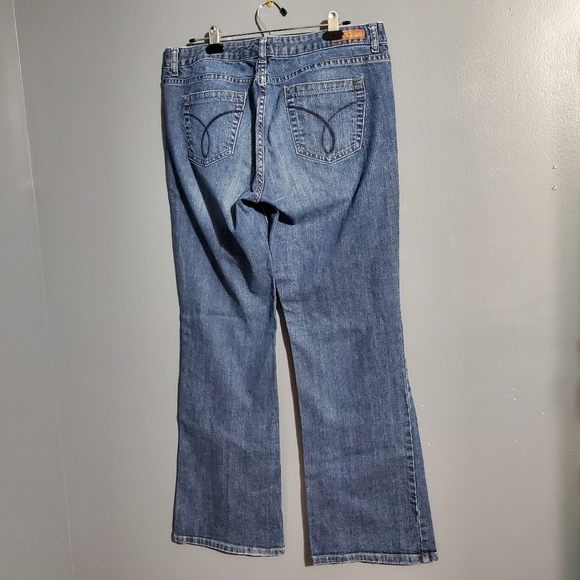 Calvin Klein Jeans Womens Bootcut Size 14 x 32 - Picture 4 of 8